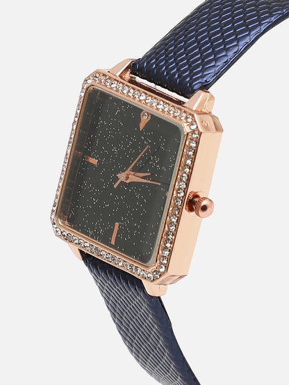 Black Analogue Watch