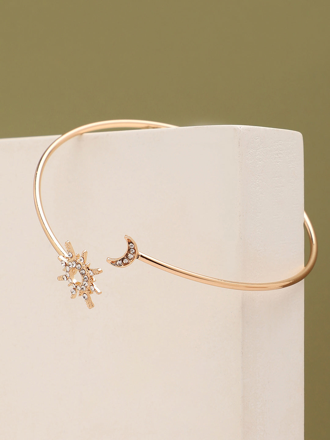 Luna Delicate Armlet