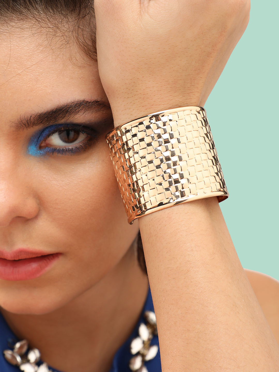 GOLD PLATED PARTY DESIGNER CUFF BRACELET FOR WOMEN