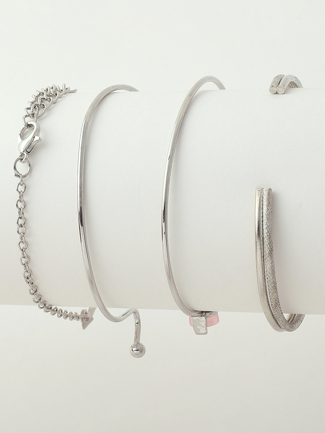 Set of 4 Pretty Petite