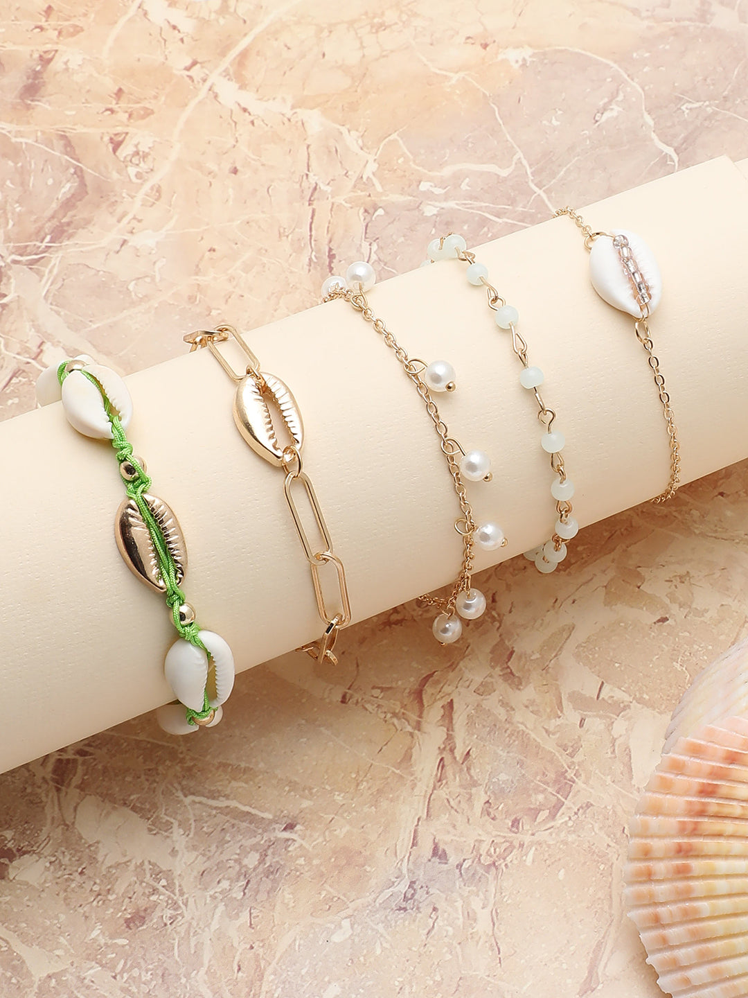 Set of 5 Gold Plated Pearls Bracelet