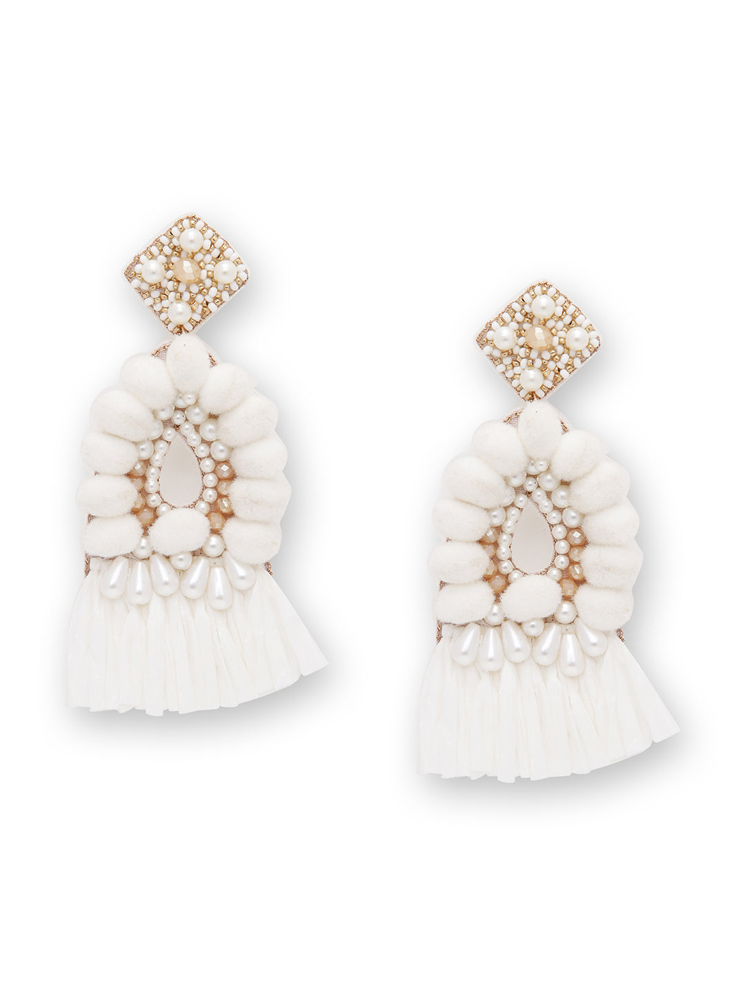 BOHO WHITE BEADED EARRING