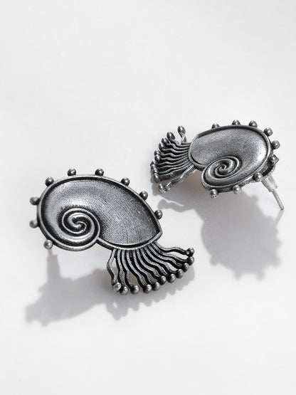 SILVER STUD EARRING