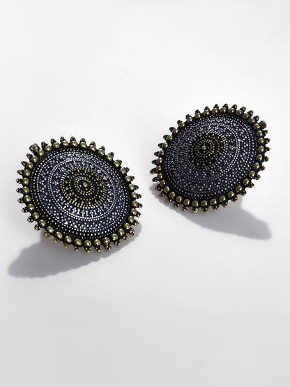 SILVER ROUND STUDS