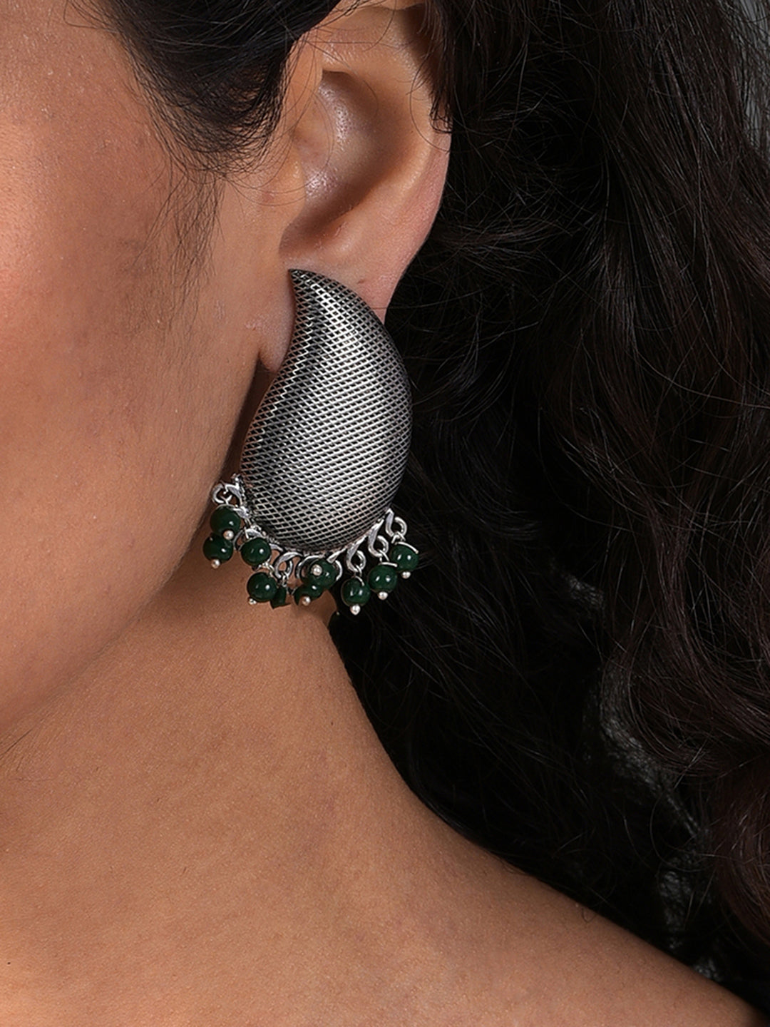SILVER MANGO STUD EARRING