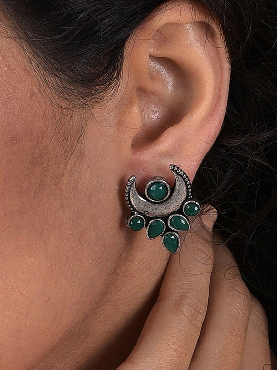 SILVER HALF MOON STUD EARRING