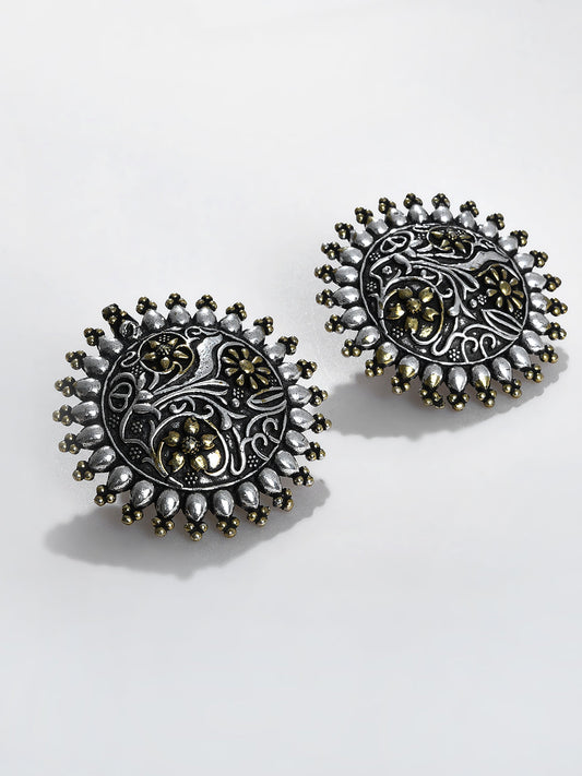 SILVER ROUND STUDS