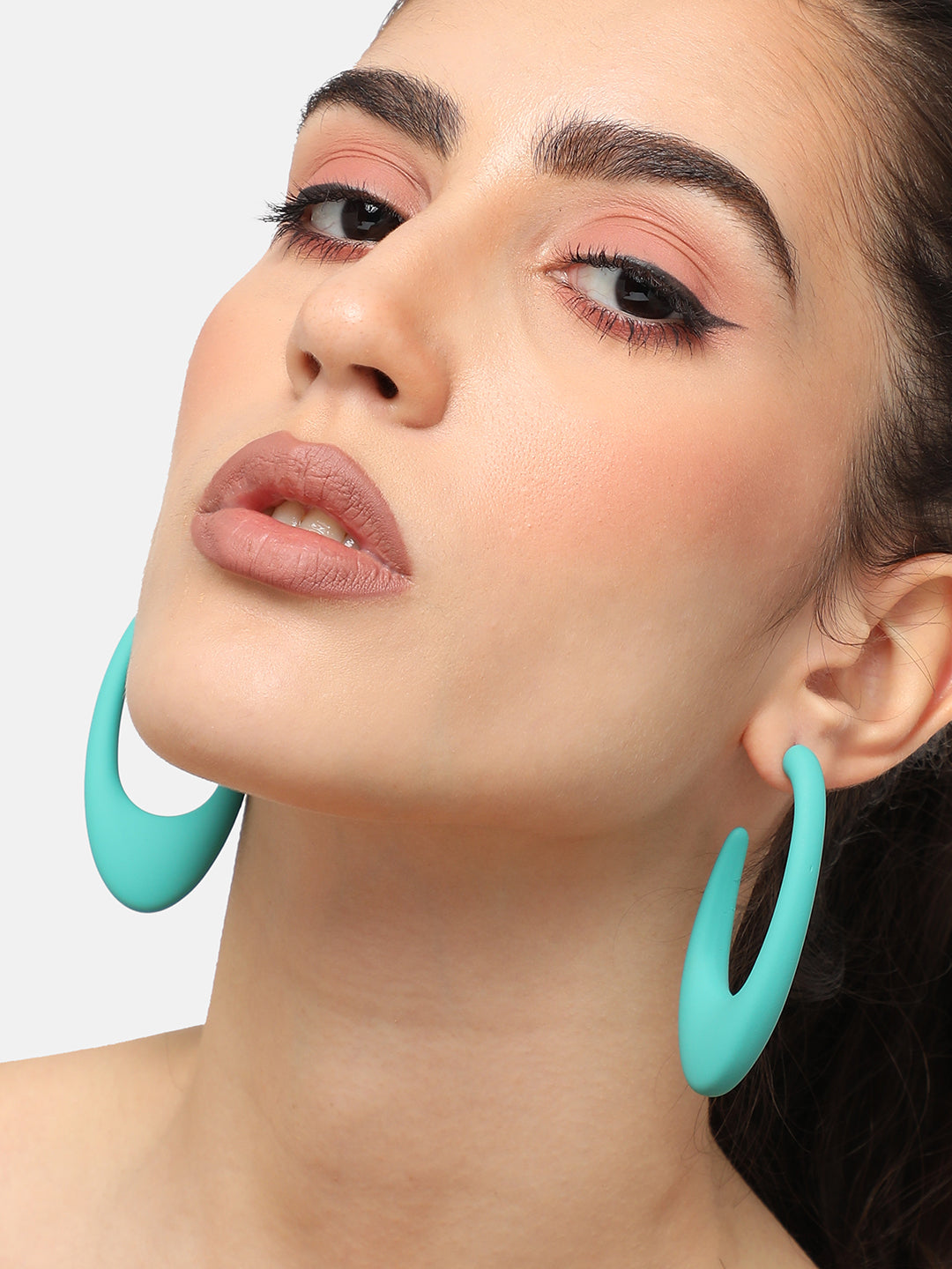 GOLD PLATED CASUAL DESIGNER HOOP EARRING FOR WOMEN