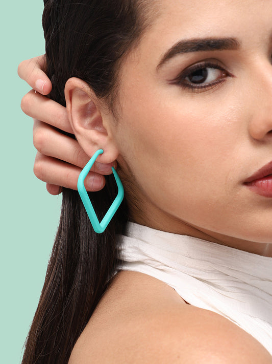 GOLD PLATED CASUAL DESIGNER HOOP EARRING FOR WOMEN