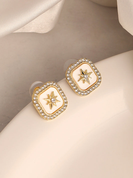 GOLD PLATED PARTY PEARLS STUD FOR WOMEN