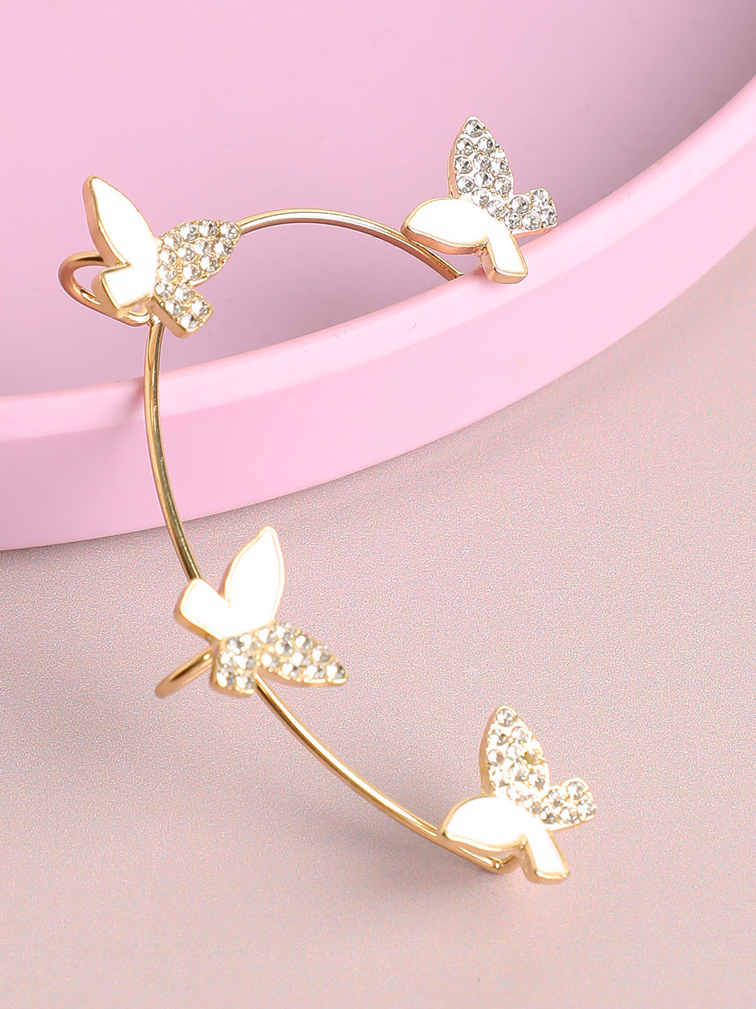 Regal Round Ear Cuff
