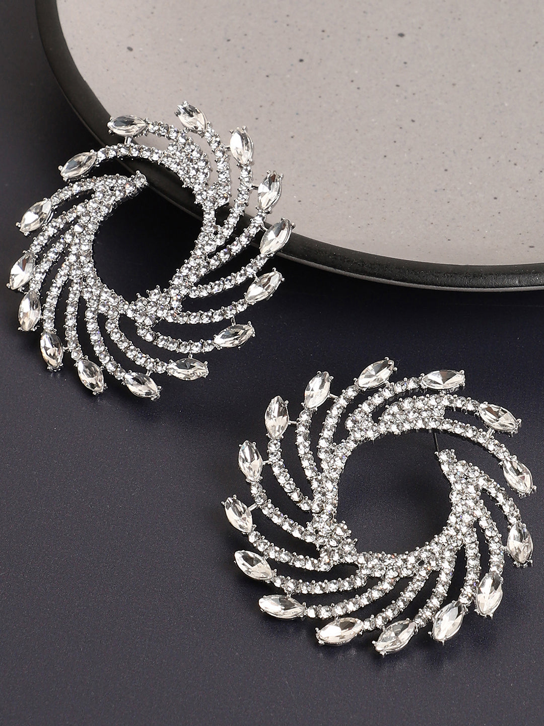 Misty Glitter Stud Earrings