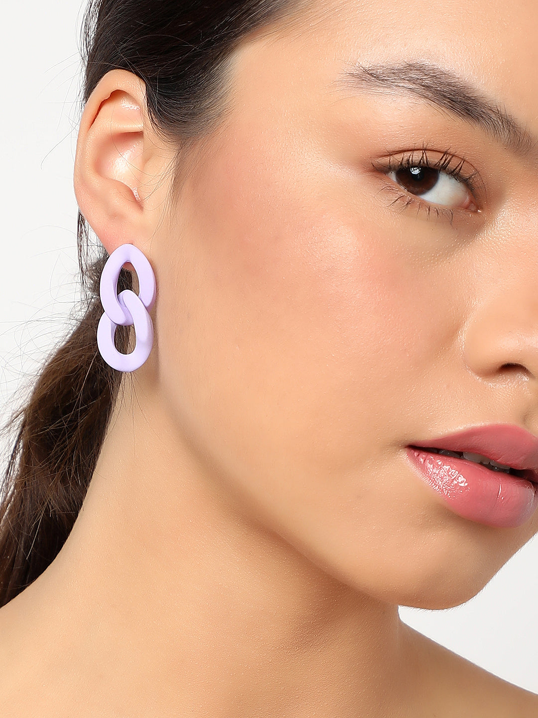 SOHI LILAC LINK EARRINGS