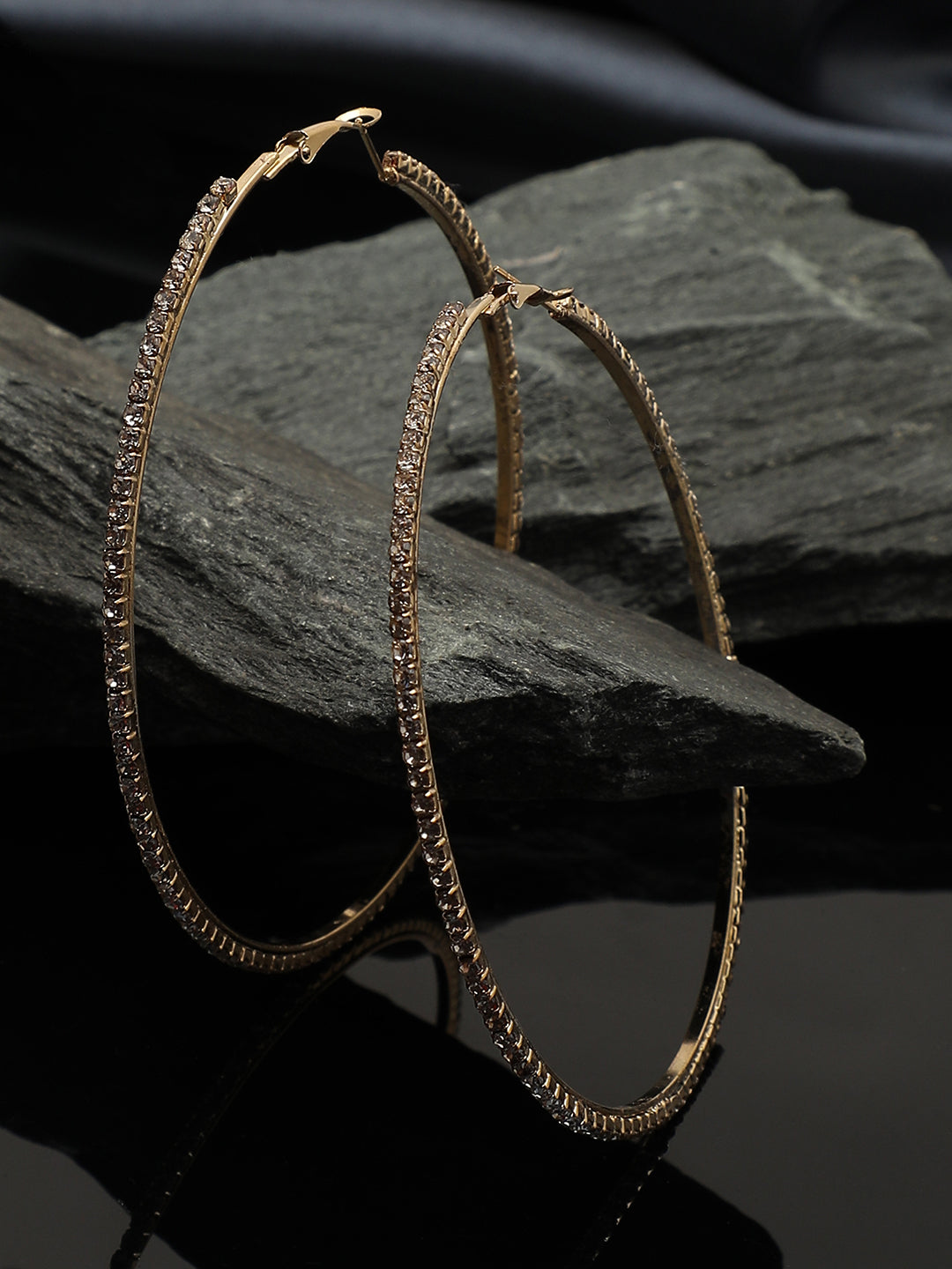 TRENDY SILVER PLATED HOOP EARRINGS FOR WOMEN AND GIRLS