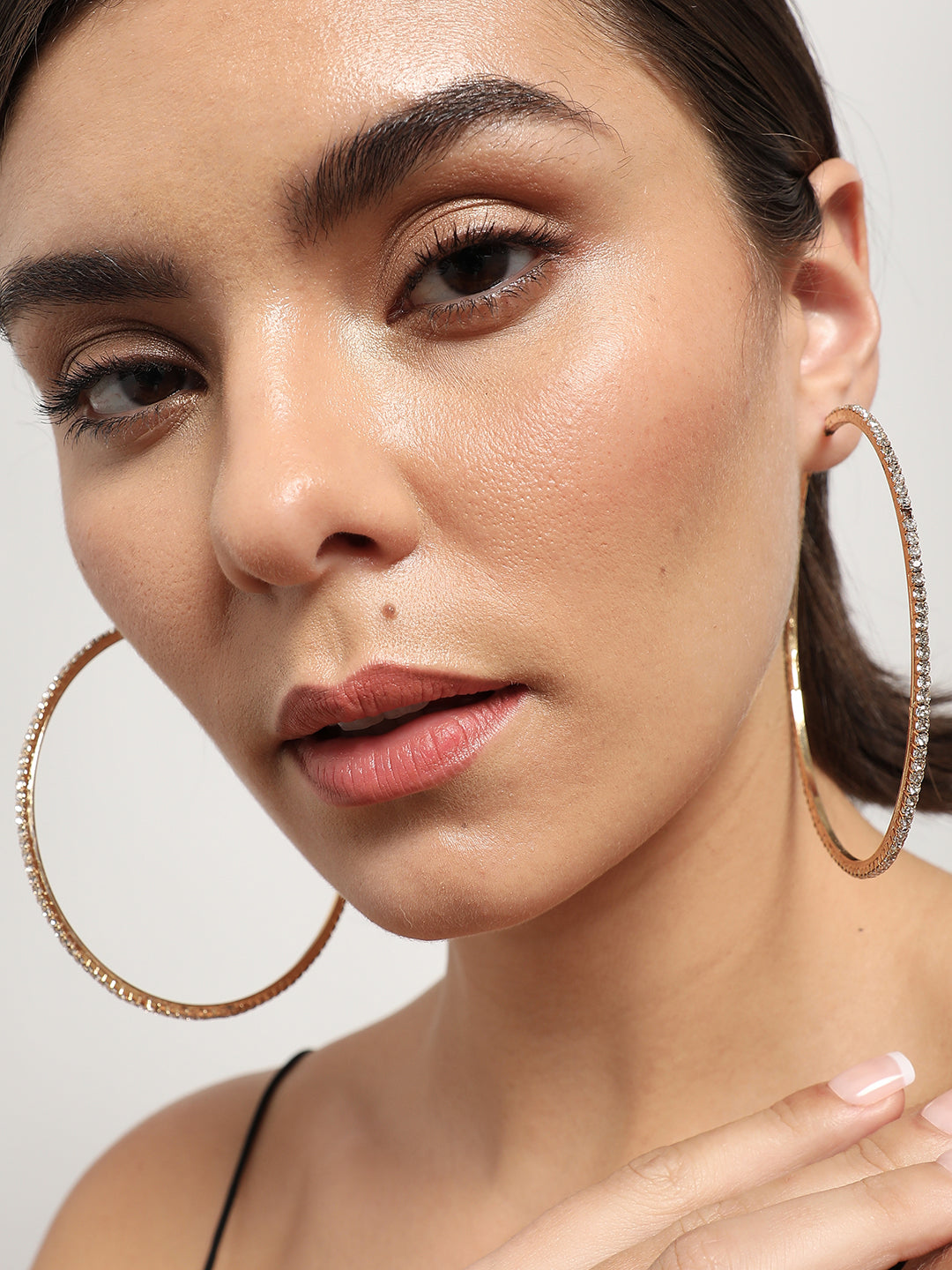 TRENDY SILVER PLATED HOOP EARRINGS FOR WOMEN AND GIRLS