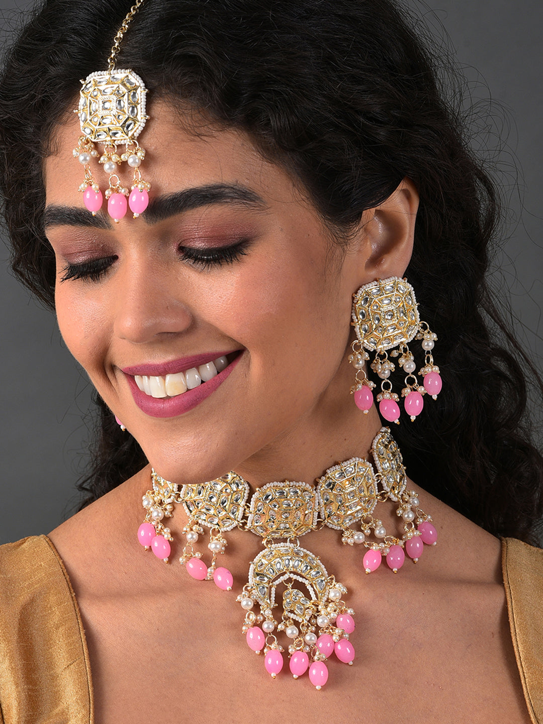 PINK KUNDAN BRIDAL JEWELLERY SET