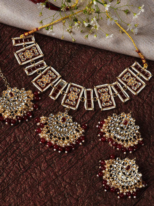 MAROON NECKLACE WITH EARRING & MAANGTIKA SET