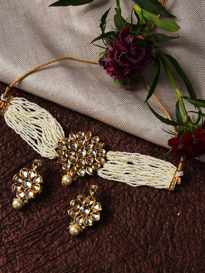WHITE KUNDAN CHOKER WITH EARRINGS SET