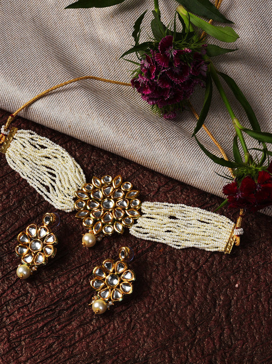 WHITE KUNDAN CHOKER WITH EARRINGS SET