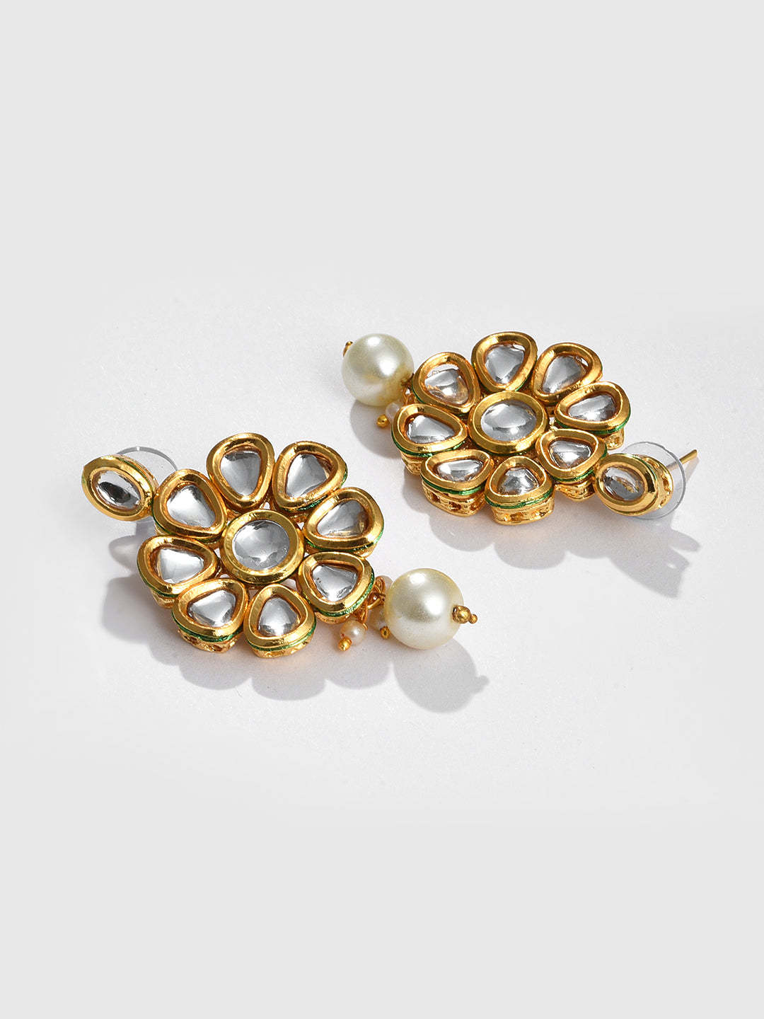 WHITE KUNDAN CHOKER WITH EARRINGS SET