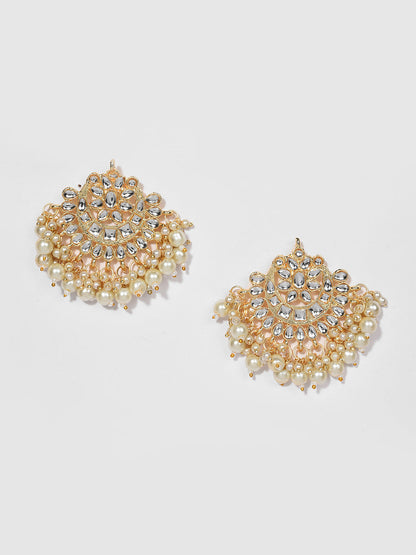 WHITE NECKLACE WITH MAANGTIKA & EARRING SET