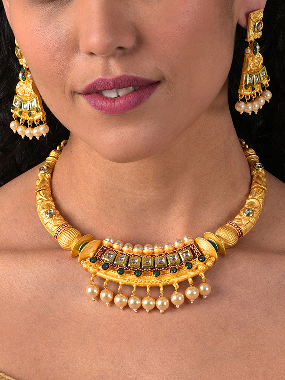 MULTI COLOURED CHOKER WITH EARRINGS