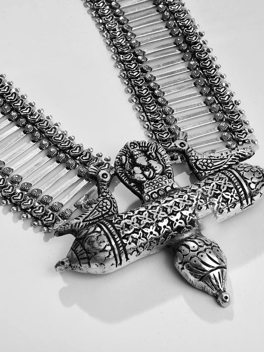 SILVER BOHO STATEMENT NECKPIECE