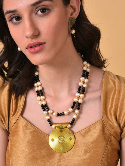 GOLD PLATED BEADED NECKLACE AND EARRINGS SET