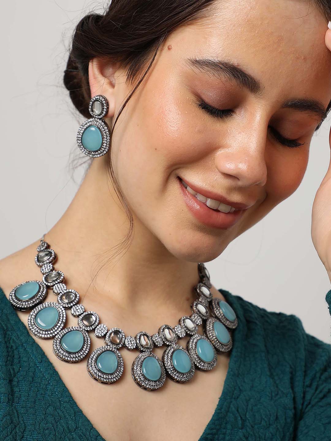 GOLD PLATED KUNDAN NECKLACE SET FOR WOMEN