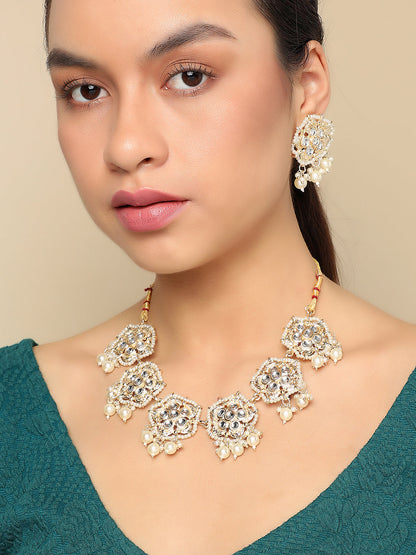 SOHI GOLD PLATED KUNDAN STONES JEWELLERY SET