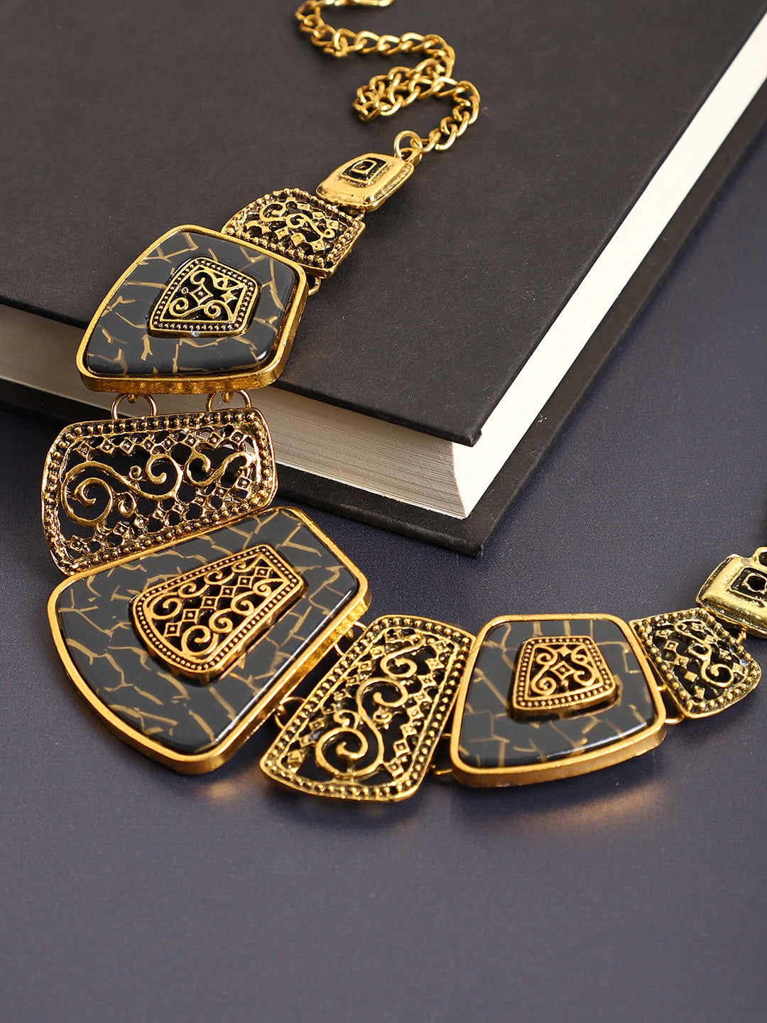 Chaos Necklace