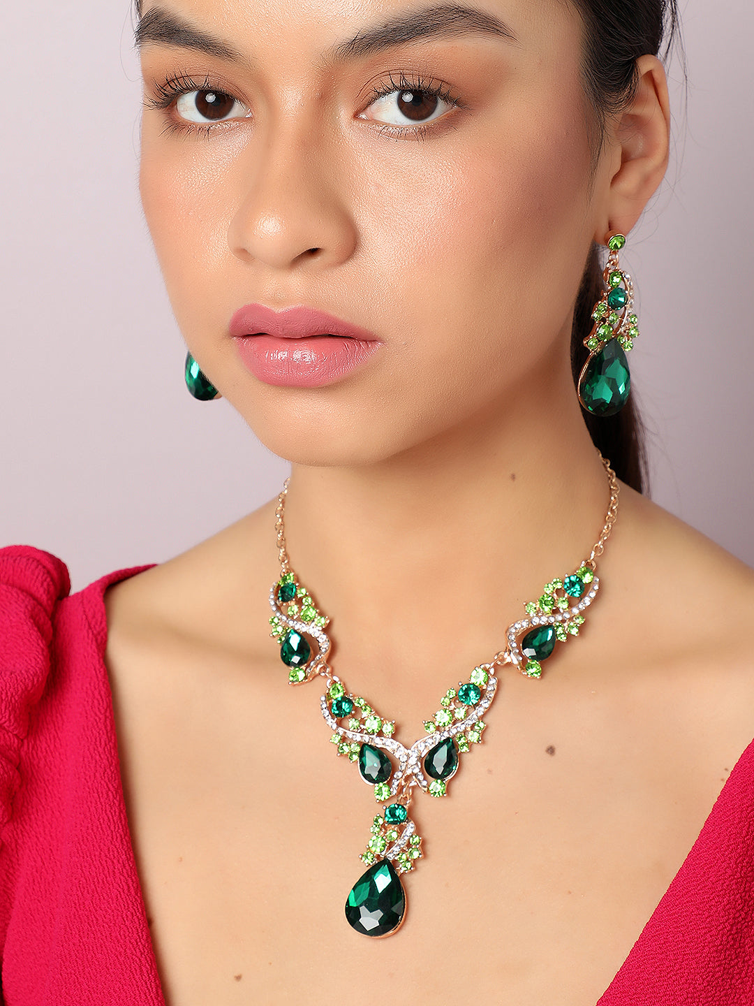 SOHI GREEN STONES JEWELLERY SET