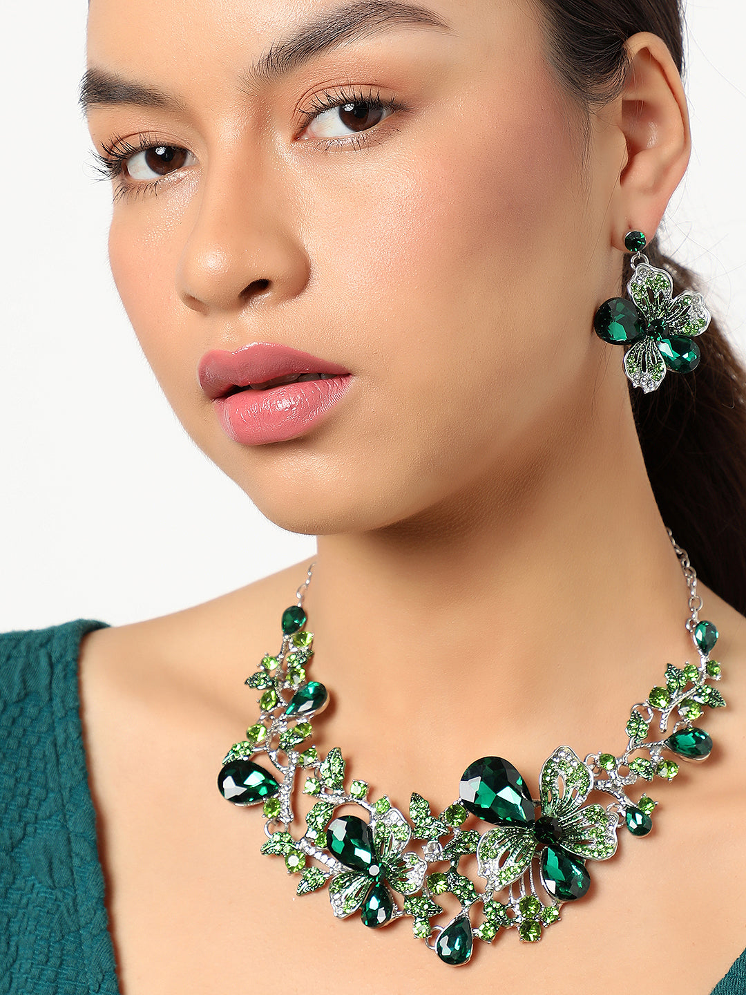 SOHI GREEN STONES JEWELLERY SET