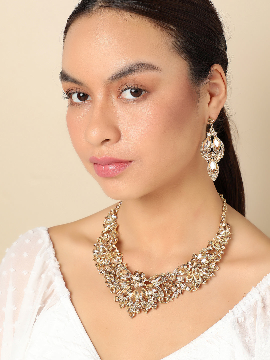 SOHI GOLD STONES NECKLACE