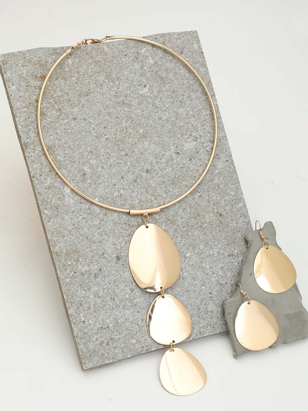 GOLD PLATEDPEARL CHOKER NECKLACE WITH EARRINGS FOR WOMEN AND GIRLS