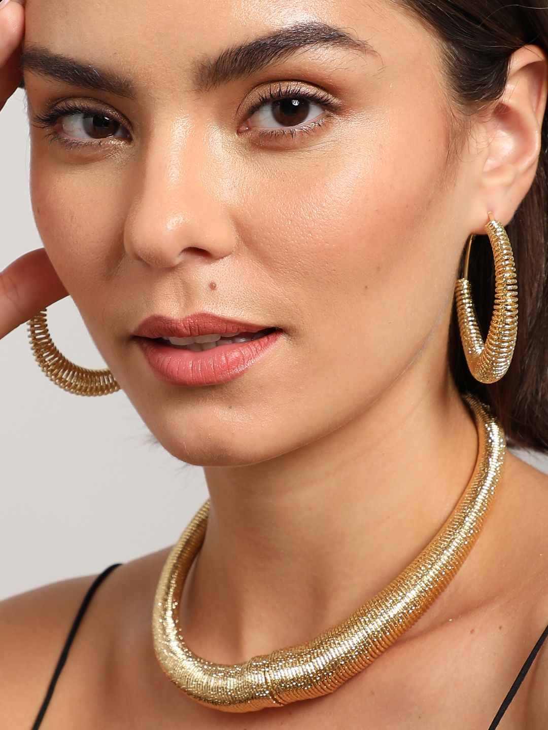 SILVER PLATED RHINESTONE NECKLACE FOR WOMEN