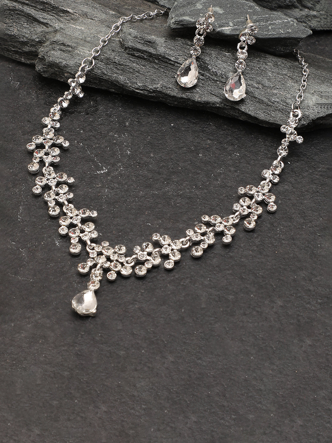 PEARL NECKLACE AND DROP EARRINGS SET FOR WOMEN