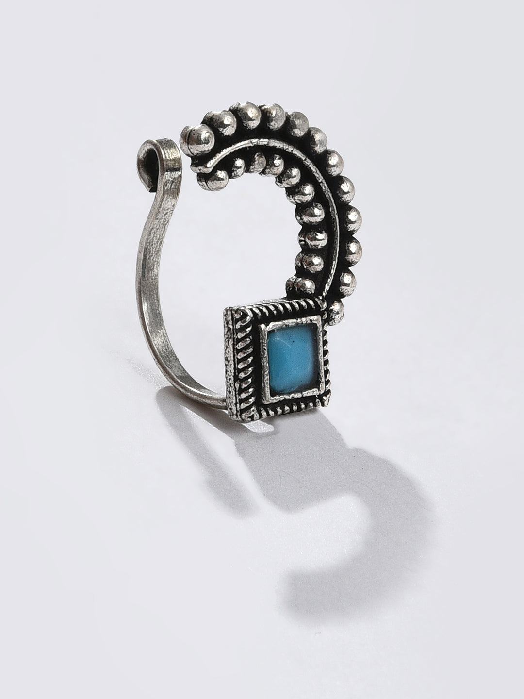 BLUE STONE STUDED NOSE PIN