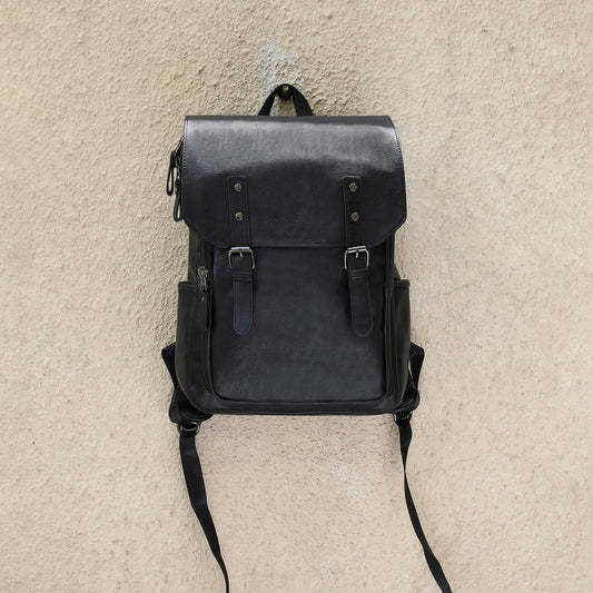 The Voyager Backpack - Carbon Black