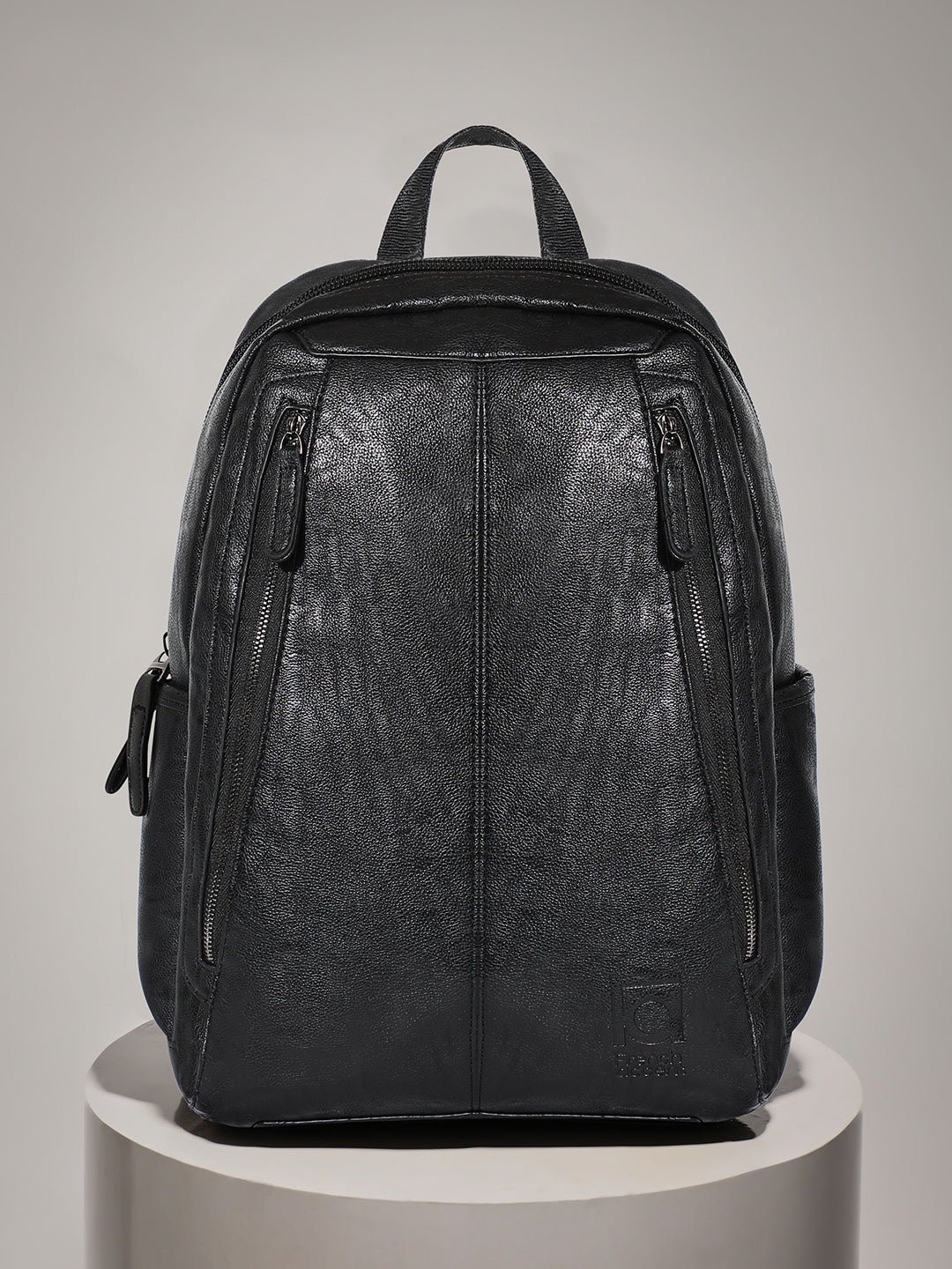 The Daily Dynamo Backpack - Onyx Black