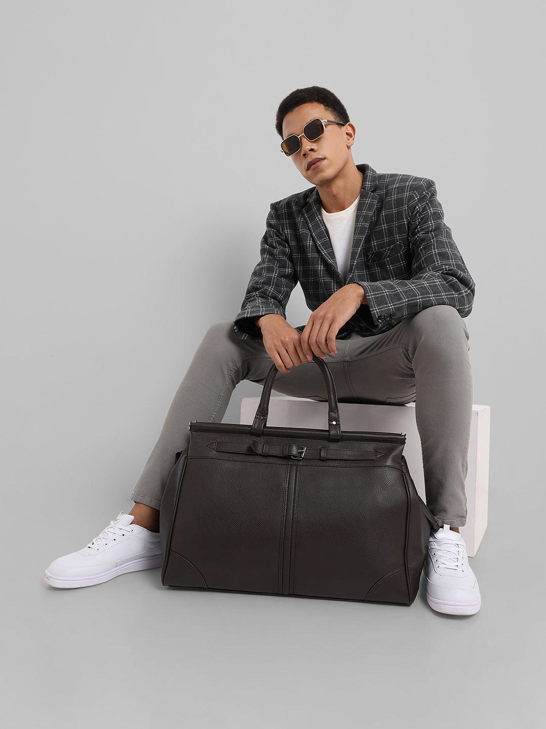 The Voyager Travel Bag - Cocoa Brown