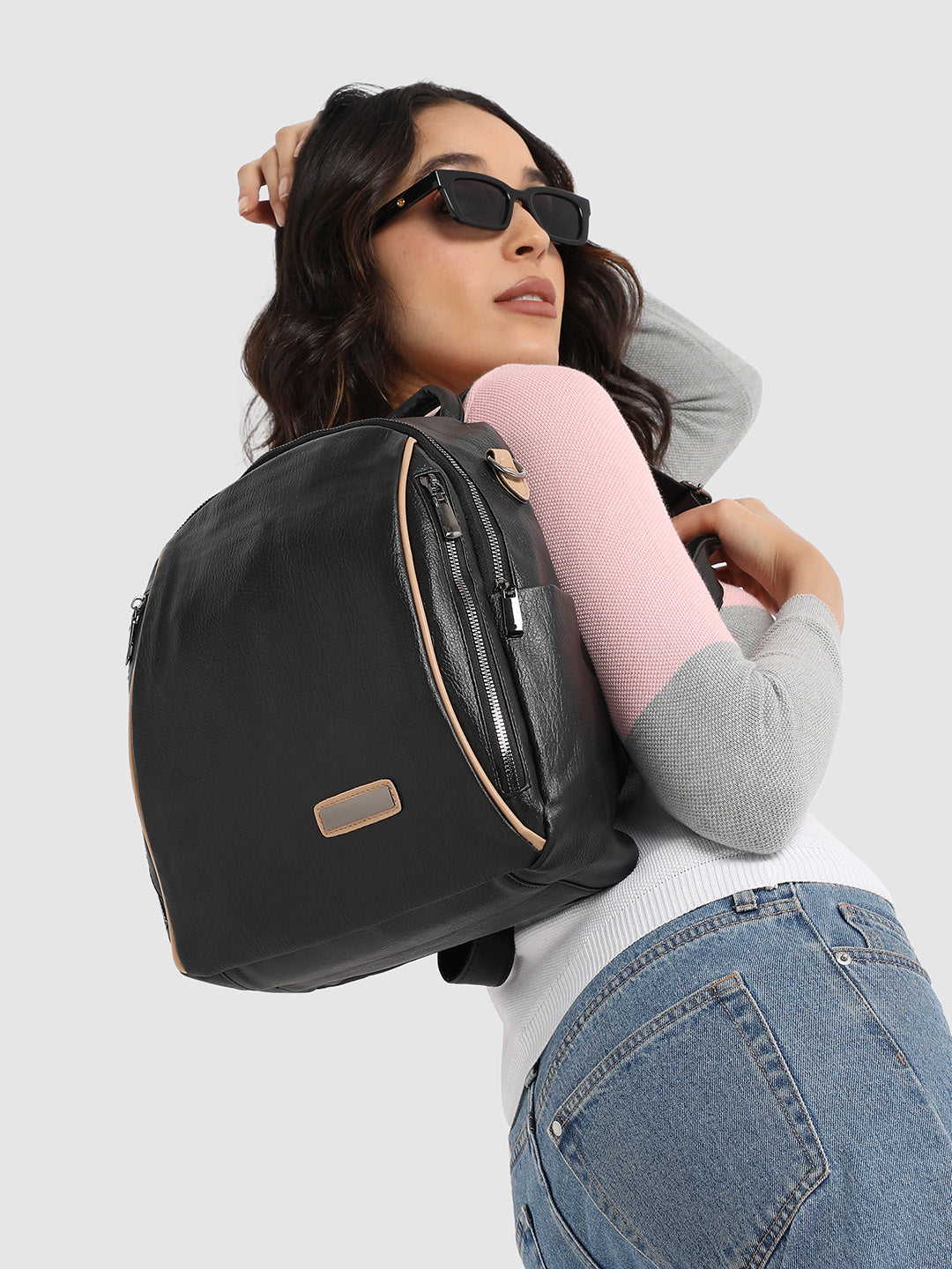 Contrast Piping Backpack - Black