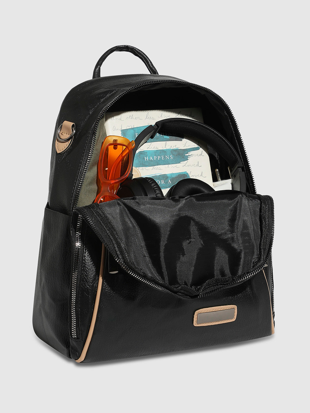 Contrast Piping Backpack - Black