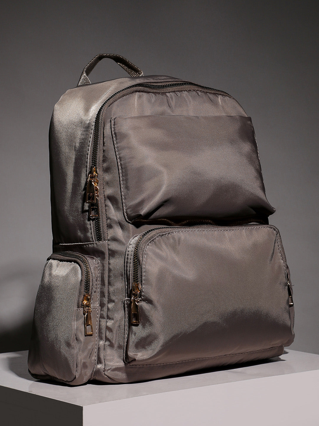 Urban Essential Backpack - Grey