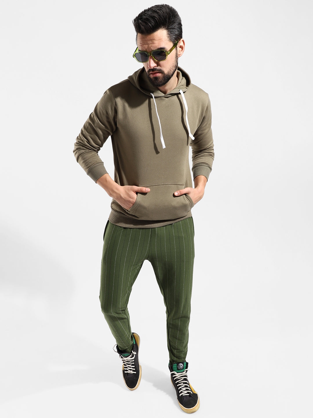 Cotton Solid Regular Fit Tracksuit For Casual Wear