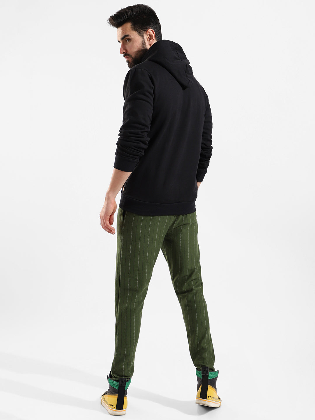 Cotton Solid Regular Fit Tracksuit For Casual Wear