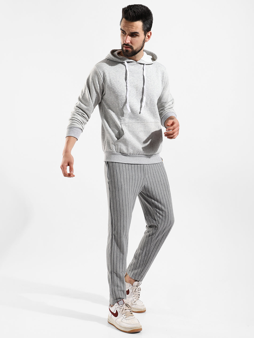 Cotton Solid Regular Fit Tracksuit For Casual Wear