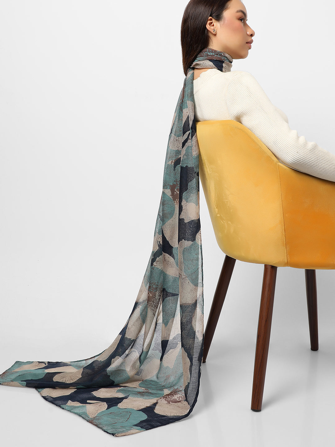 Printed Green & Navy Blue Scarf