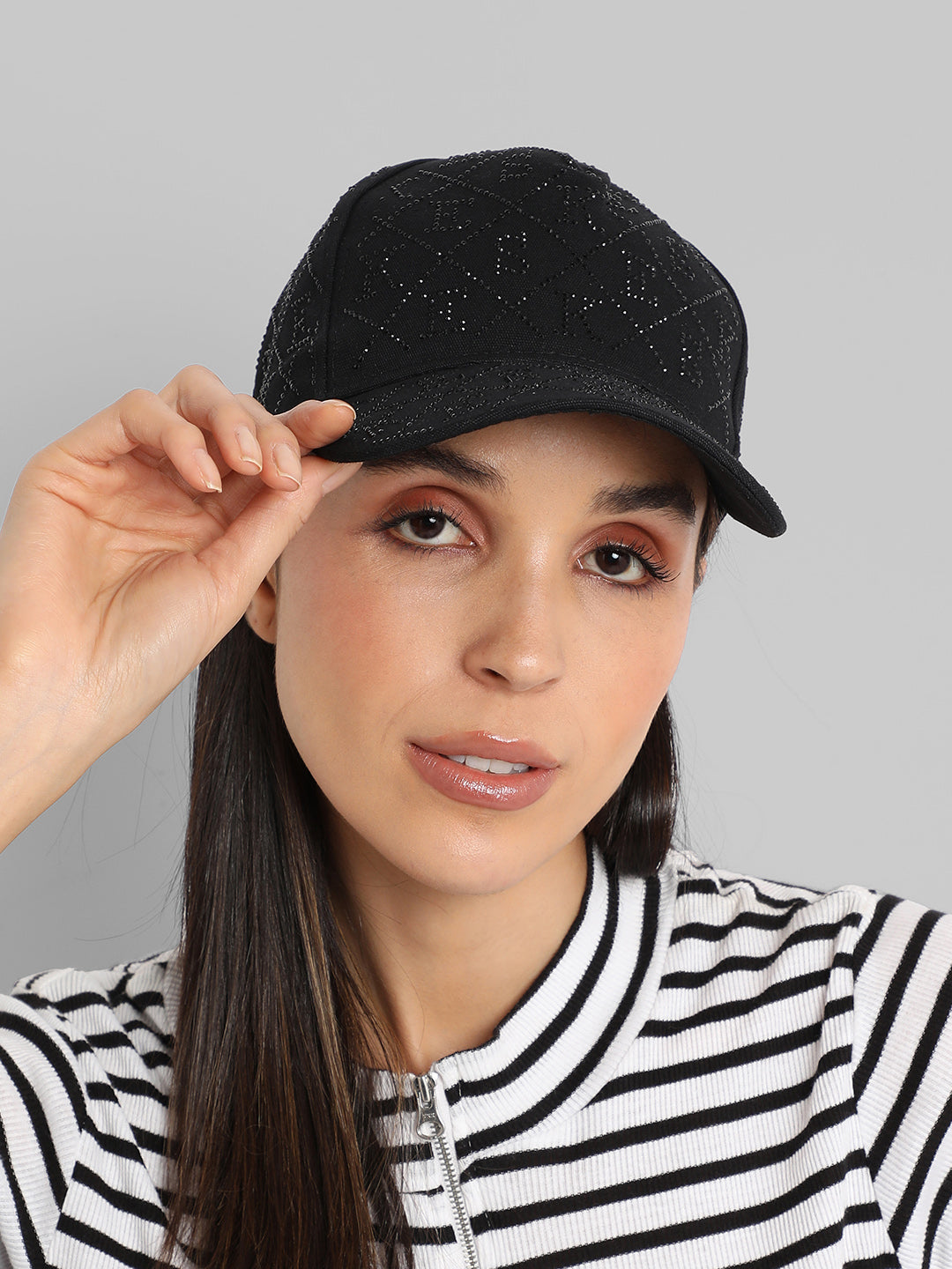 Embellished Pearl Beret Hat - White