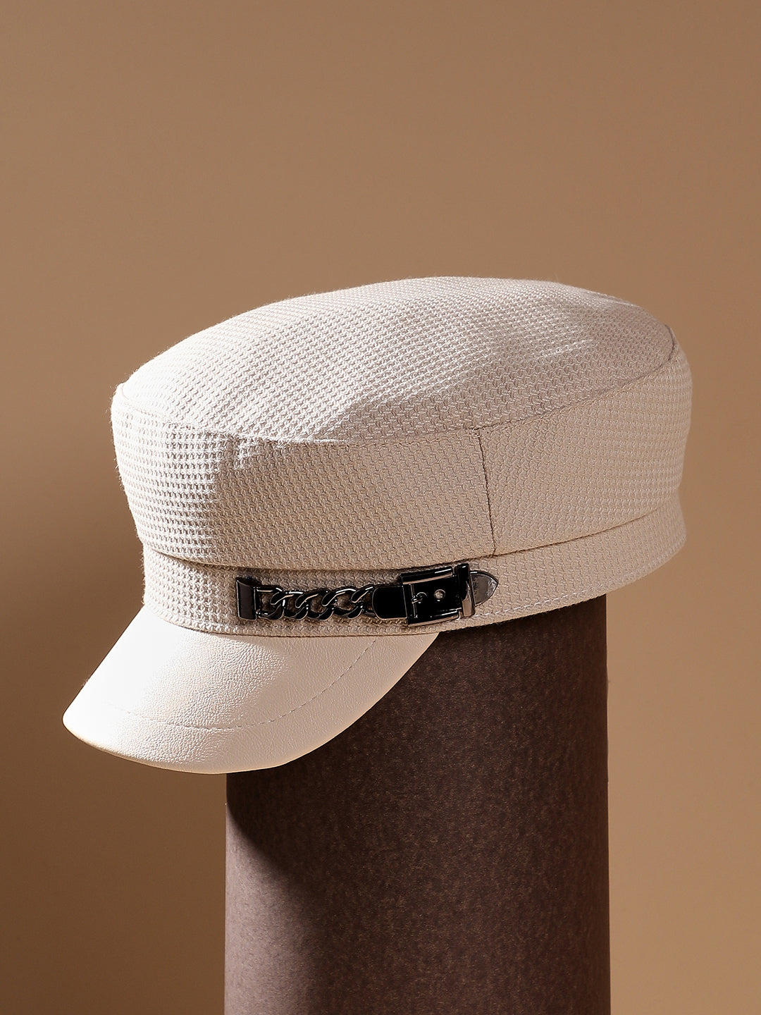 Buckle Chain Breton Cap - White